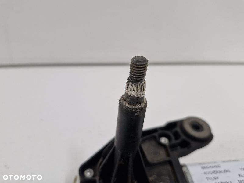 ALFA ROMEO GIULIETTA SILNICZEK WYCIERACZKI TYŁ KLAPY BAGAŻNIKA 50509441 - 2