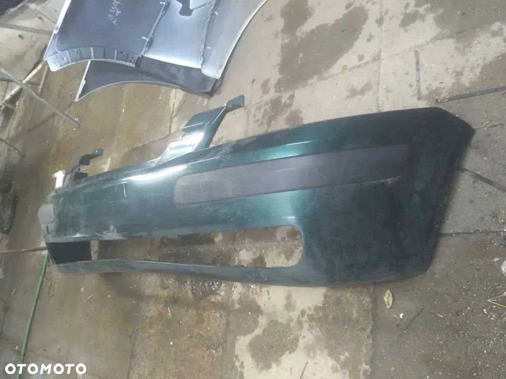 HYUNDAI GETZ 02-05 ZDERzak przód przedni listwy - 3