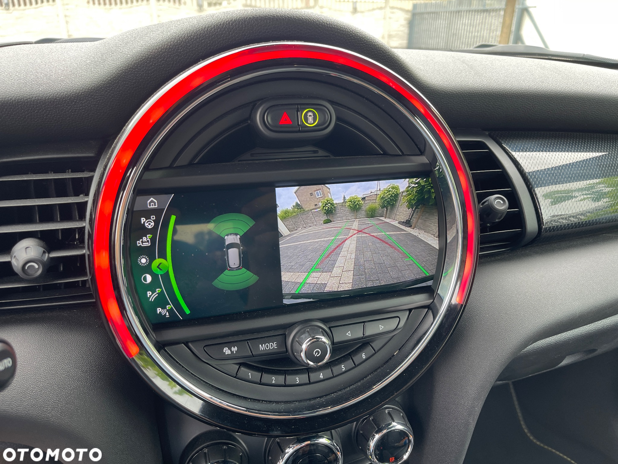 MINI Cooper SE Electric Trim - 28