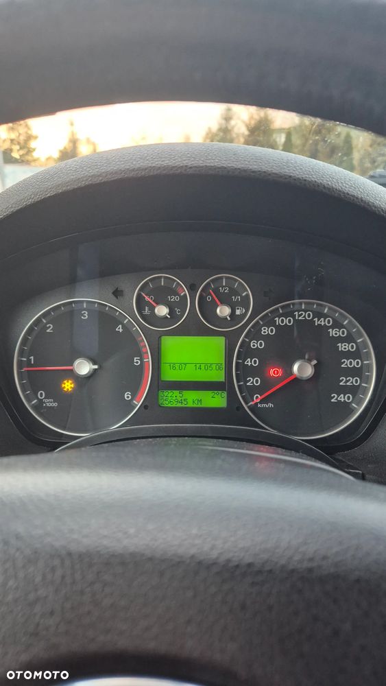 Ford Focus C-Max - 8