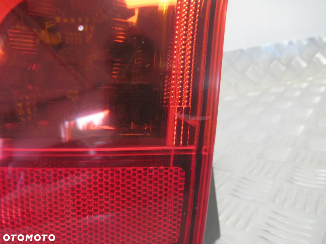 LAMPA TYLNA TYŁ LEWA VOLVO V90 LED 2016- - 5