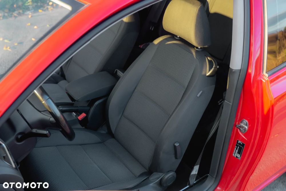 Volkswagen Golf 1.6 Trendline - 12