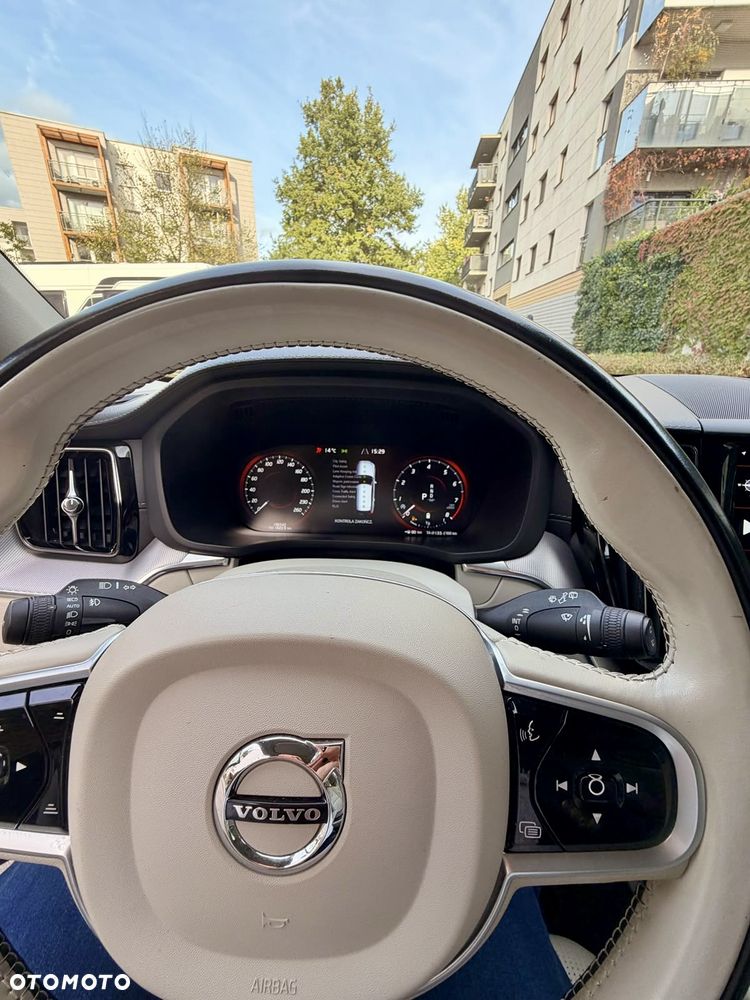 Volvo XC 60 T5 AWD Inscription - 29