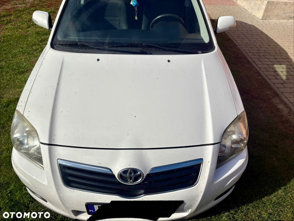 Toyota Avensis 2.0 D-4D Luna - 6