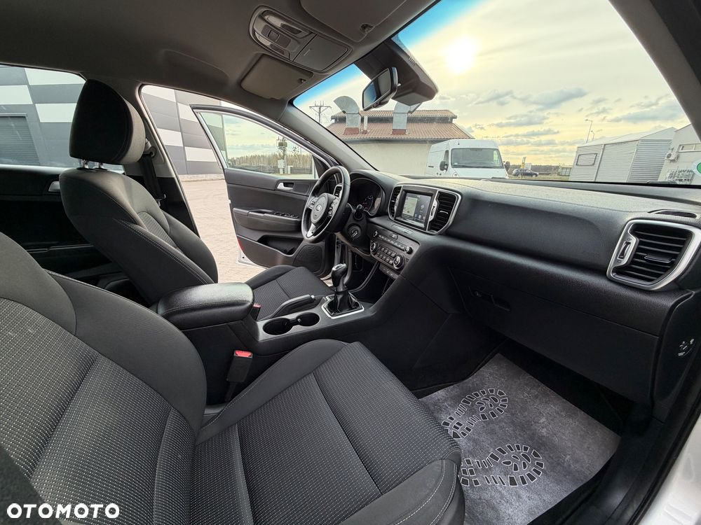 Kia Sportage 1.6 GDI 2WD Attract - 11