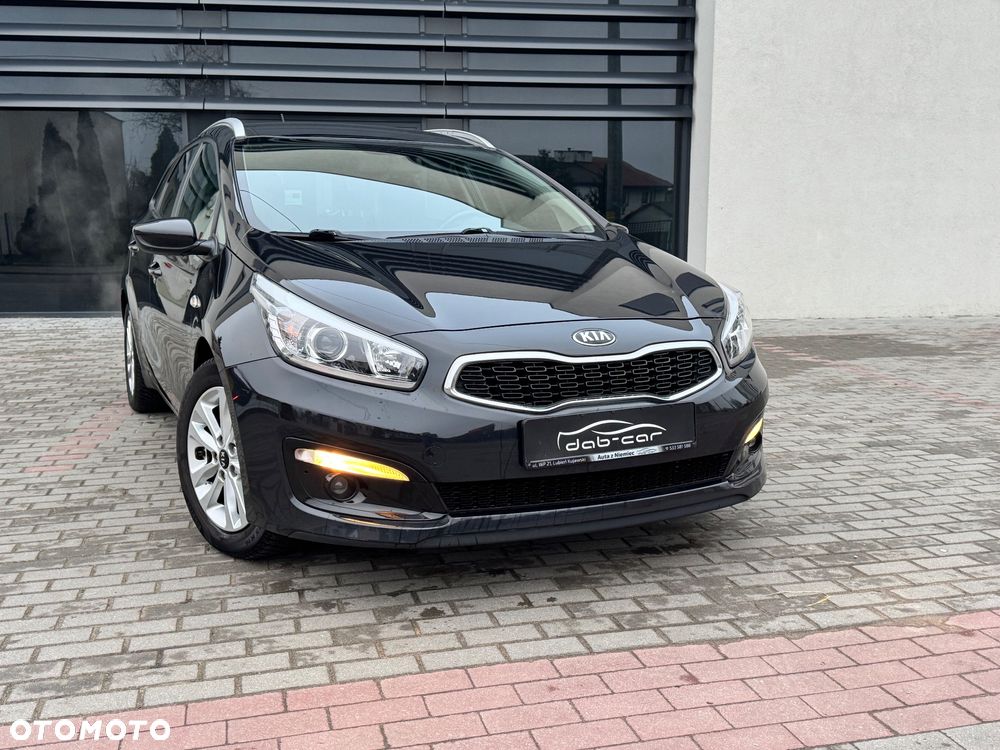 Kia Ceed 1.6 GDI Vision - 18