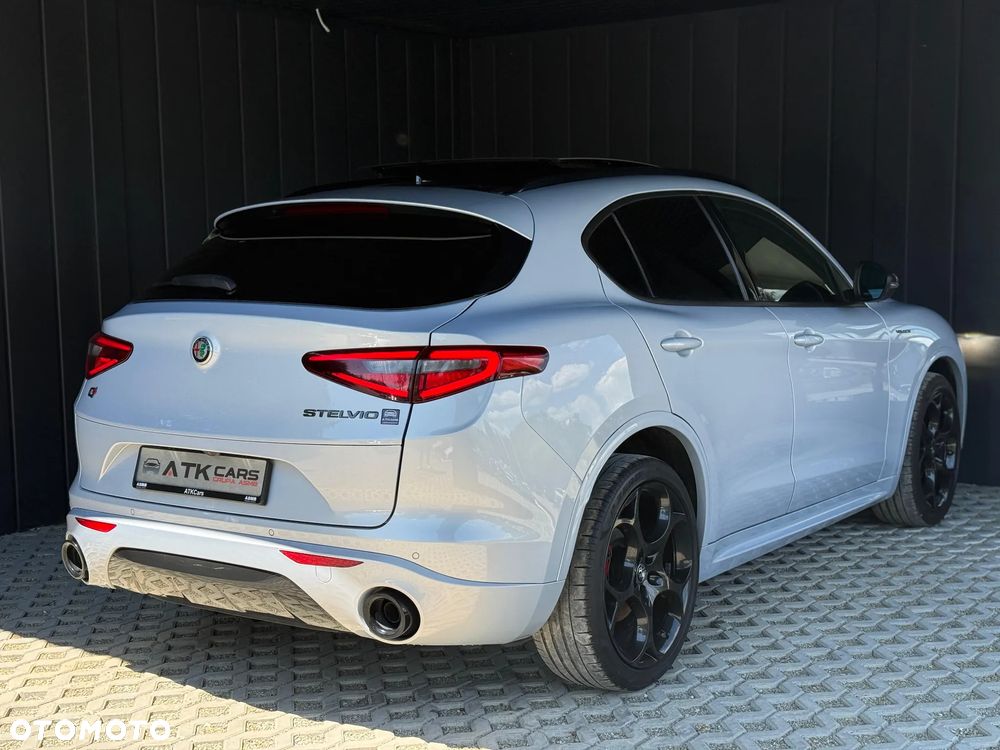 Alfa Romeo Stelvio 2.0 Turbo Veloce Q4 - 8