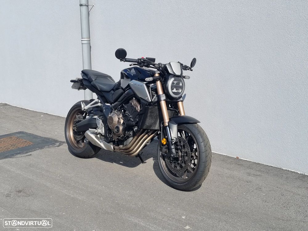 Honda CB 650 R - 2