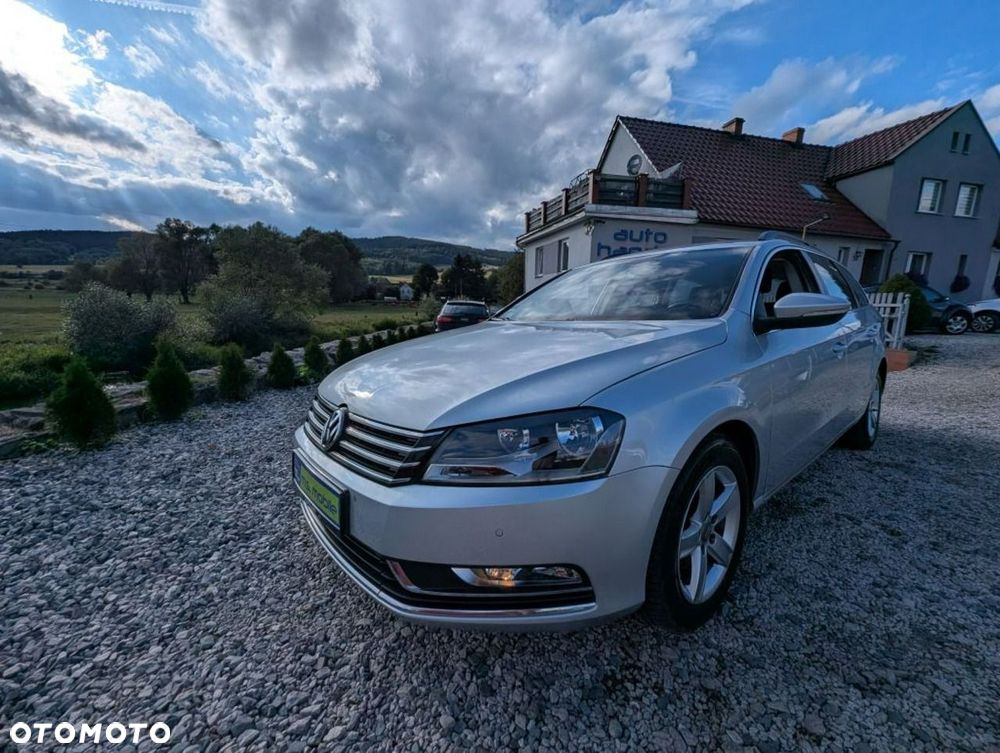 Volkswagen Passat - 2