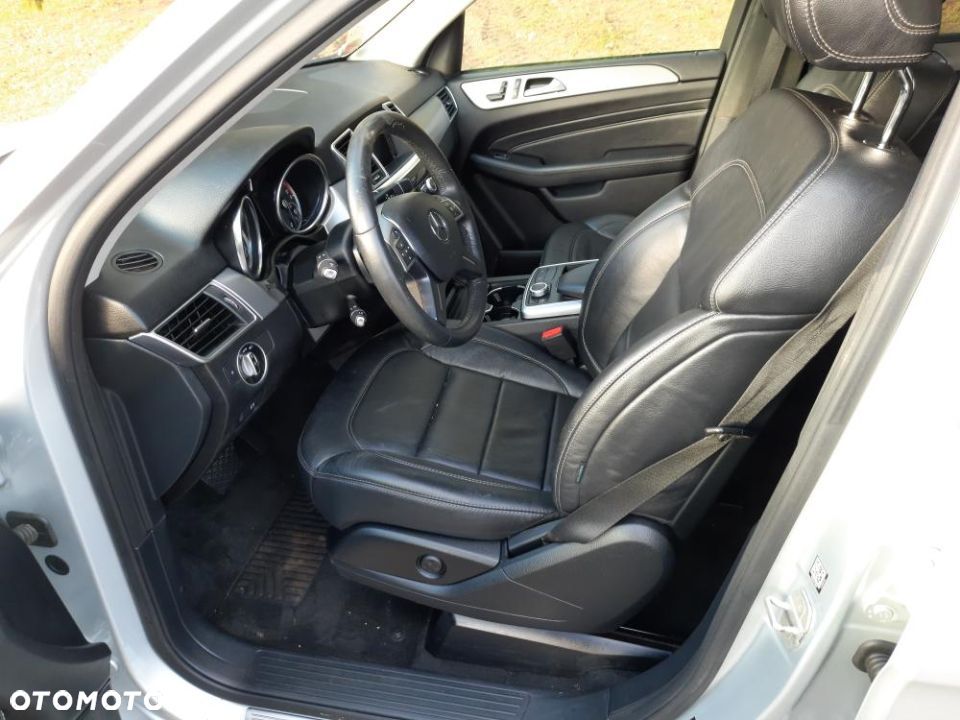 Mercedes-Benz ML 350 BlueTEC 4-Matic - 9