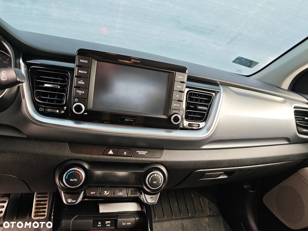 Kia Stonic 1.0 T-GDI L - 9