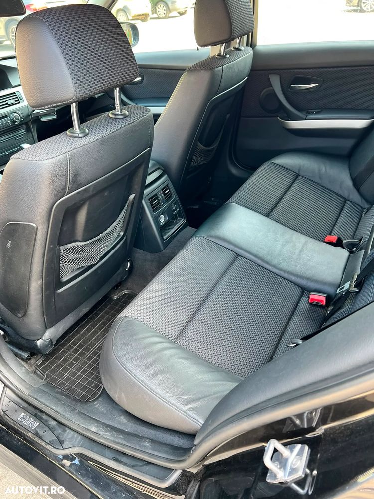 BMW Seria 3 - 12