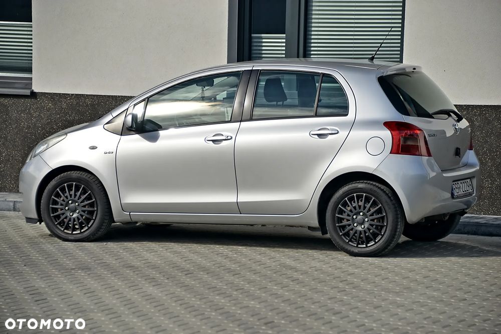 Toyota Yaris 1.4 D-4D - 19