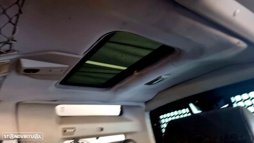 Land Rover Discovery TD5 SE - 10