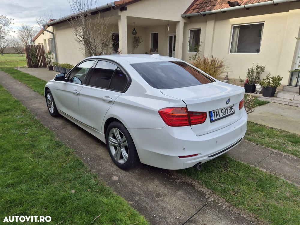 BMW Seria 3 318d - 2