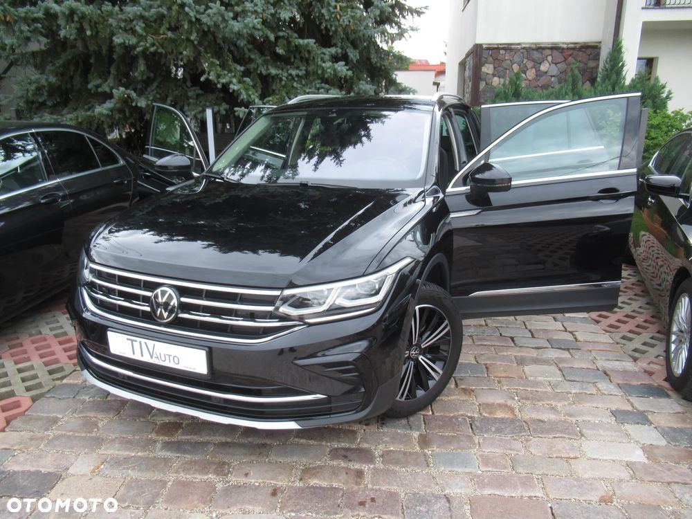 Volkswagen Tiguan 2.0 TSI 4Mot Elegance DSG - 39