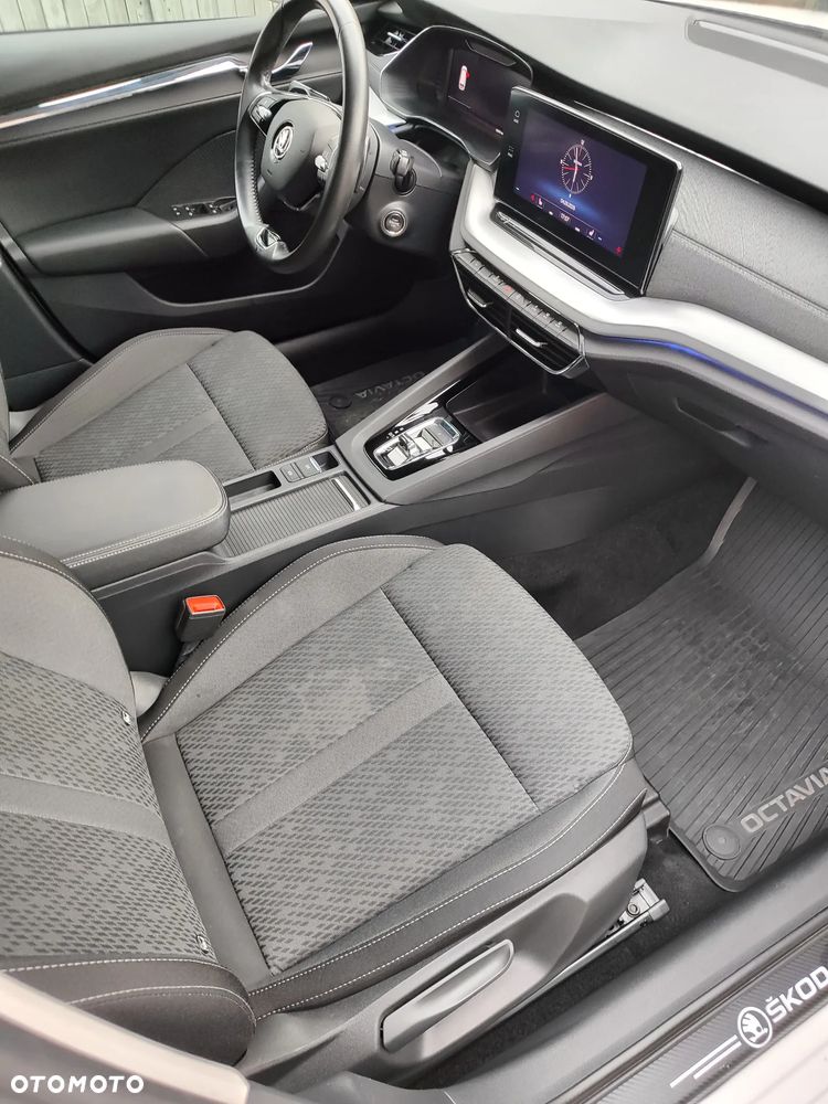 Skoda Octavia 1.5 TSI e-Tec Style DSG - 9