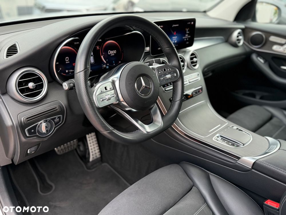 Mercedes-Benz GLC 220 d 4Matic 9G-TRONIC AMG Line Plus - 8