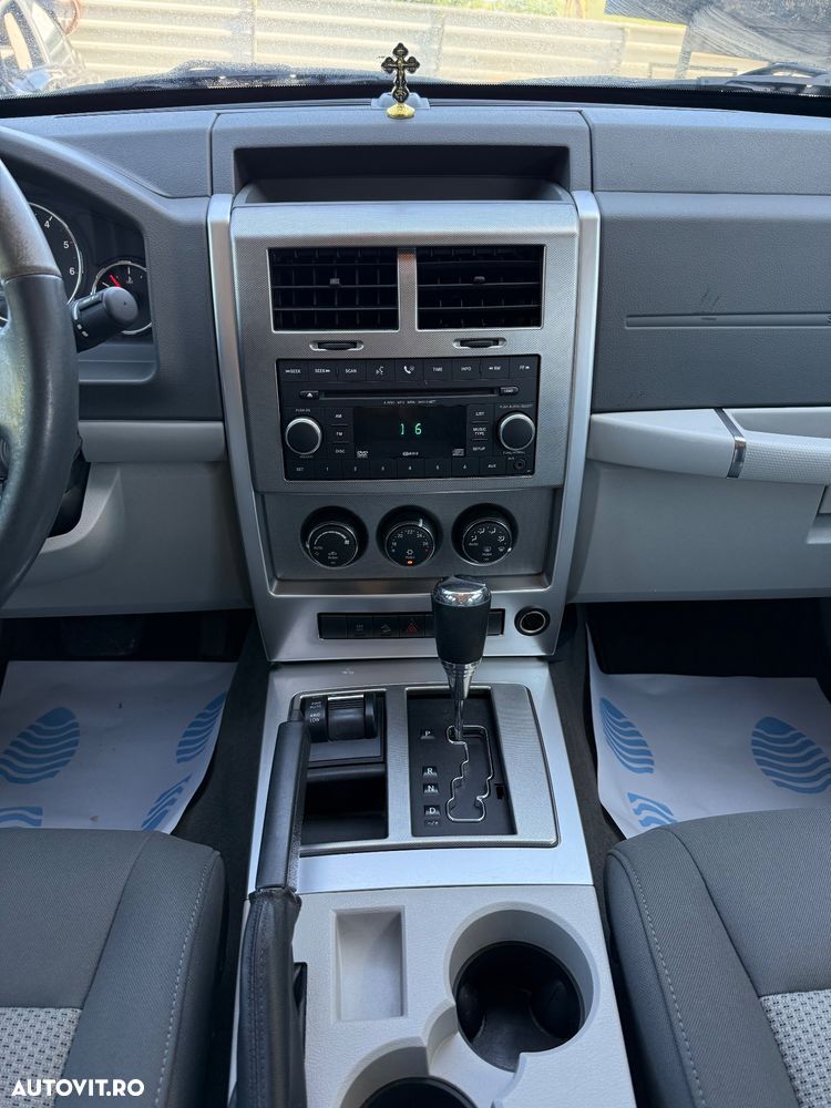 Jeep Cherokee 2.8 CRD DPF Automatik Limited Exclusive - 27