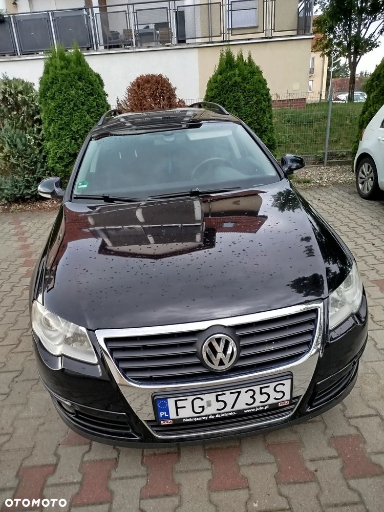 Volkswagen Passat 2.0 TDI Comfortline - 4