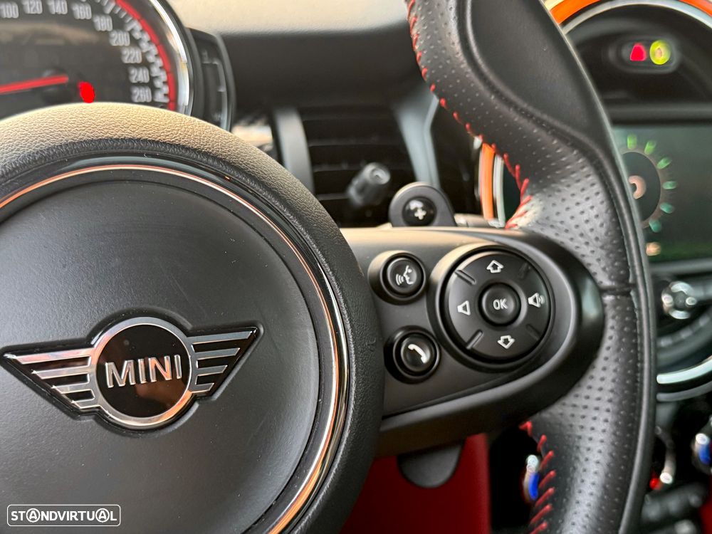 MINI 3 Portas John Cooper Works Auto Desportiva - 22