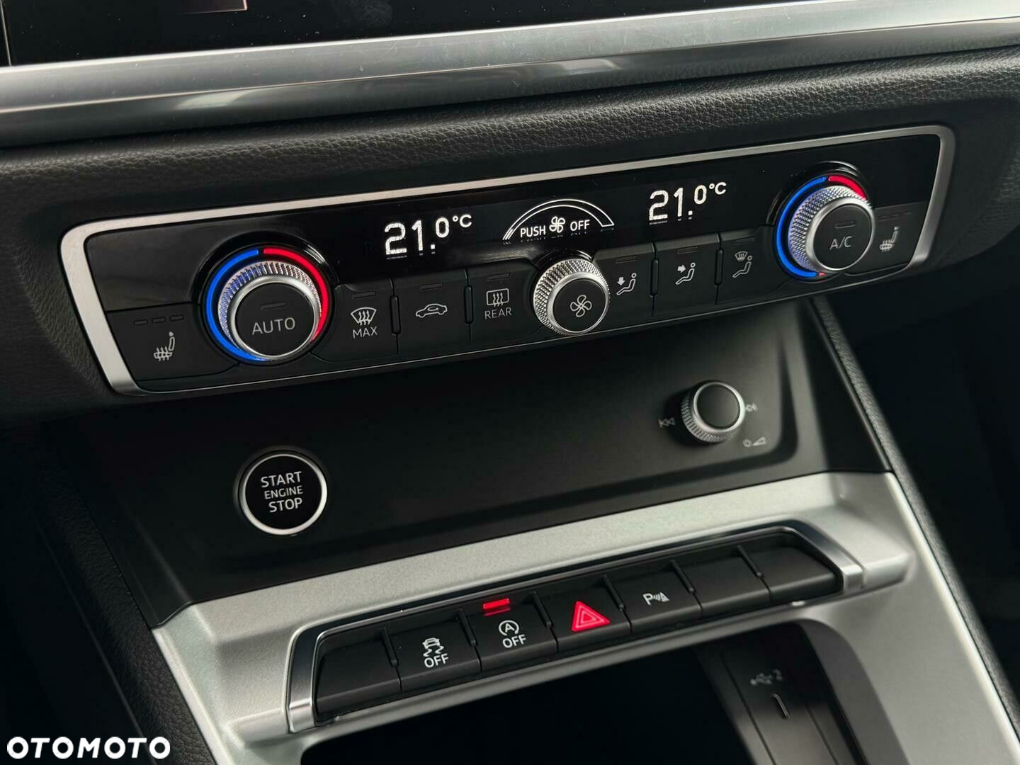 Audi Q3 - 24