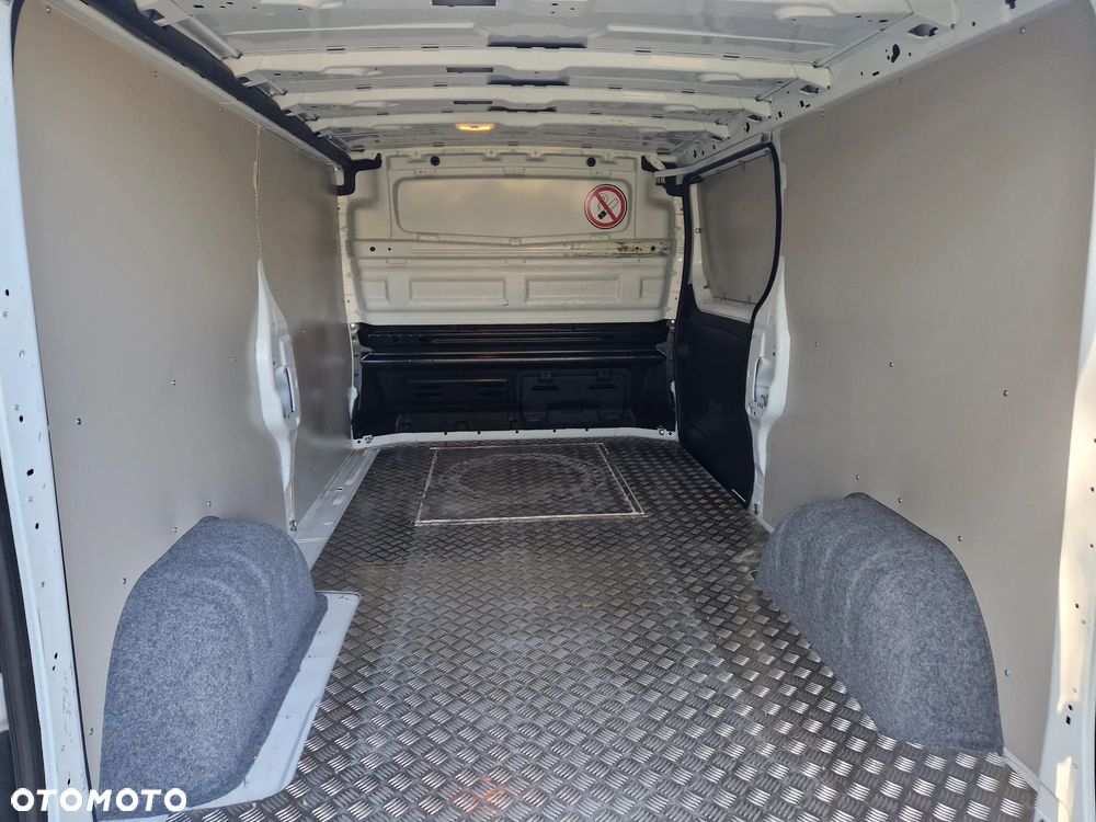 Renault Trafic - 24