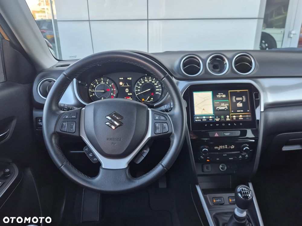 Suzuki Vitara 1.4 Boosterjet mHEV Premium Plus 2WD - 13