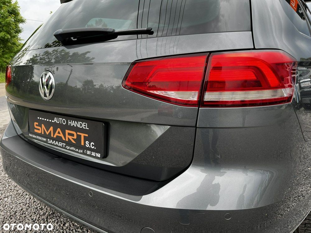 Volkswagen Passat Variant - 14