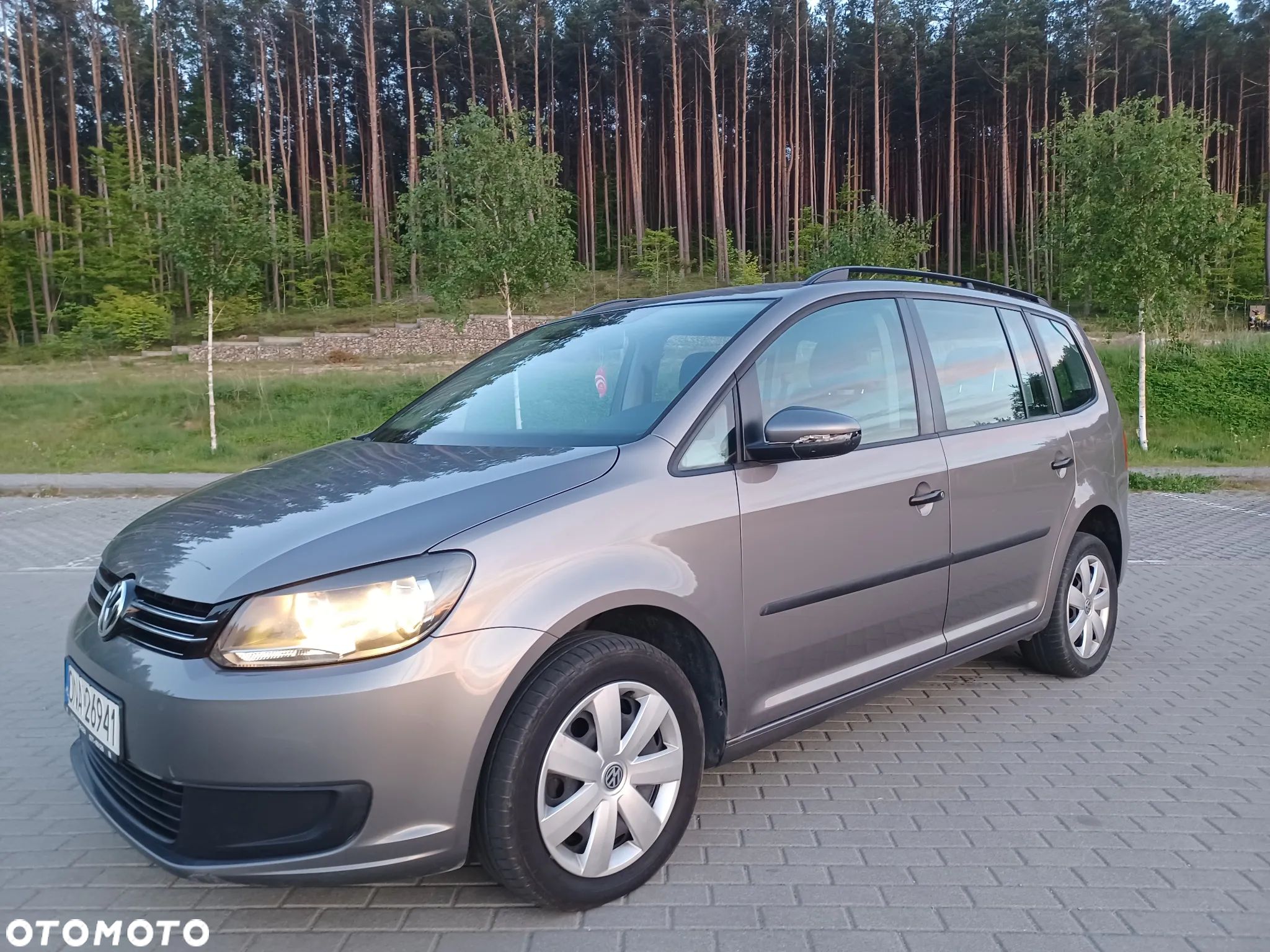 Volkswagen Touran 1.4 TSI Comfortline - 1