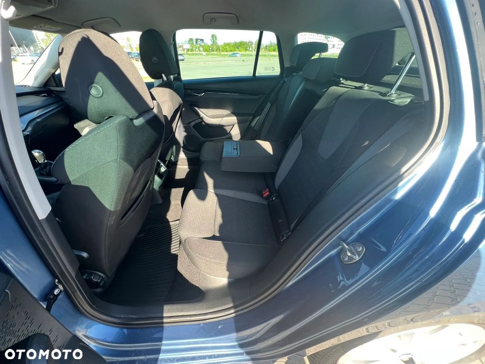 Skoda Octavia 1.5 TSI ACT Ambition - 24