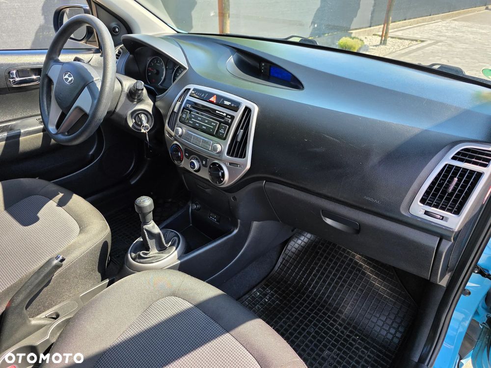 Hyundai i20 1.25 Comfort - 11