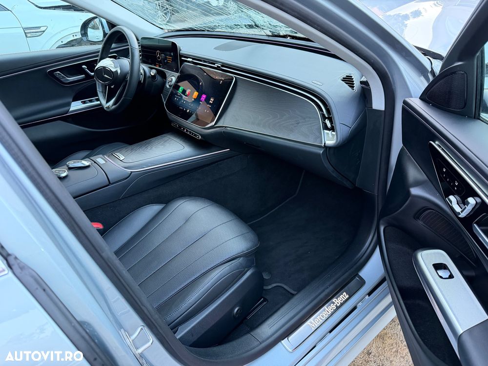 Mercedes-Benz E - 17