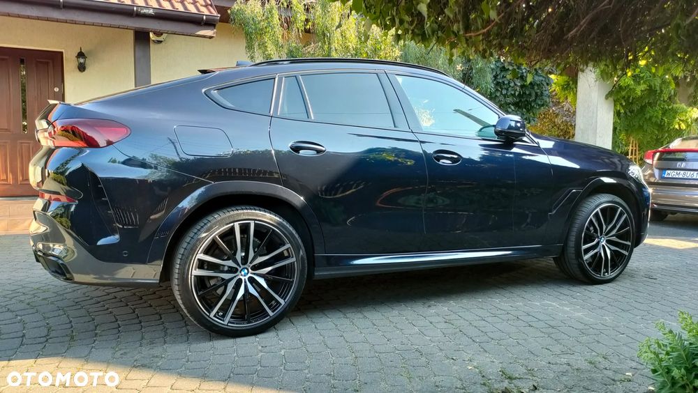 BMW X6 - 16