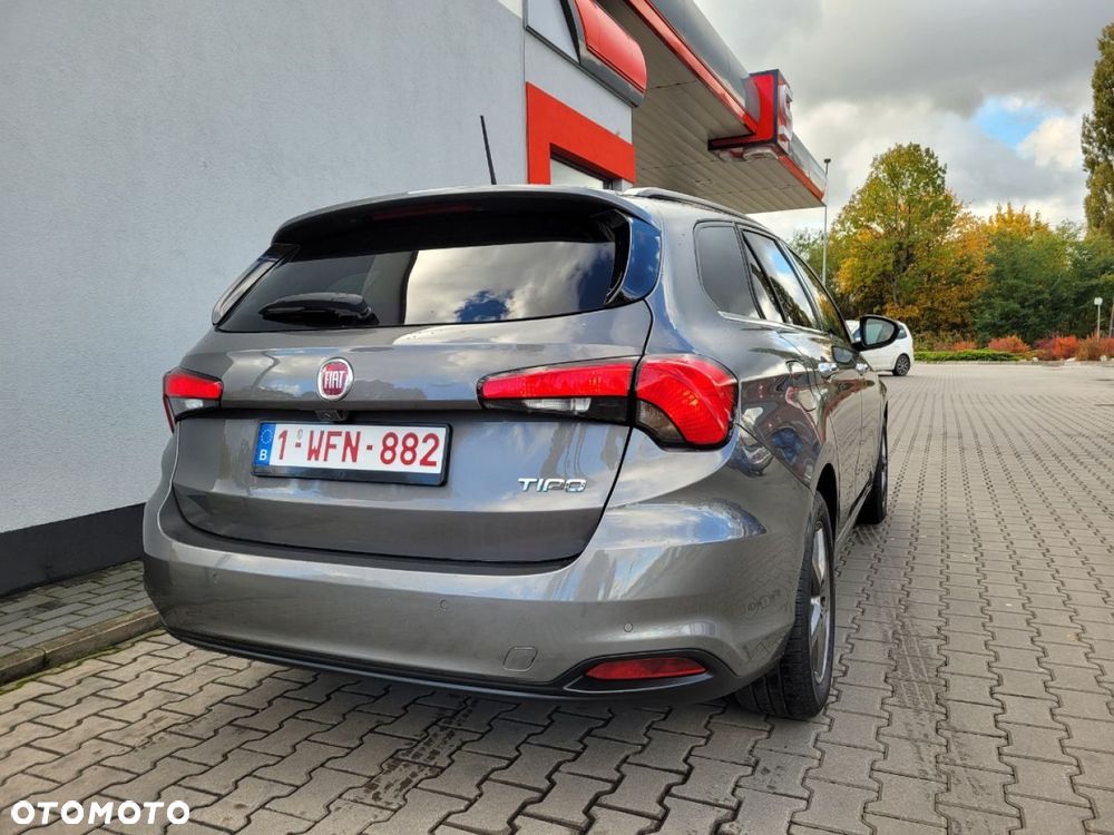 Fiat Tipo 1.4 T-Jet 16v Lounge - 10