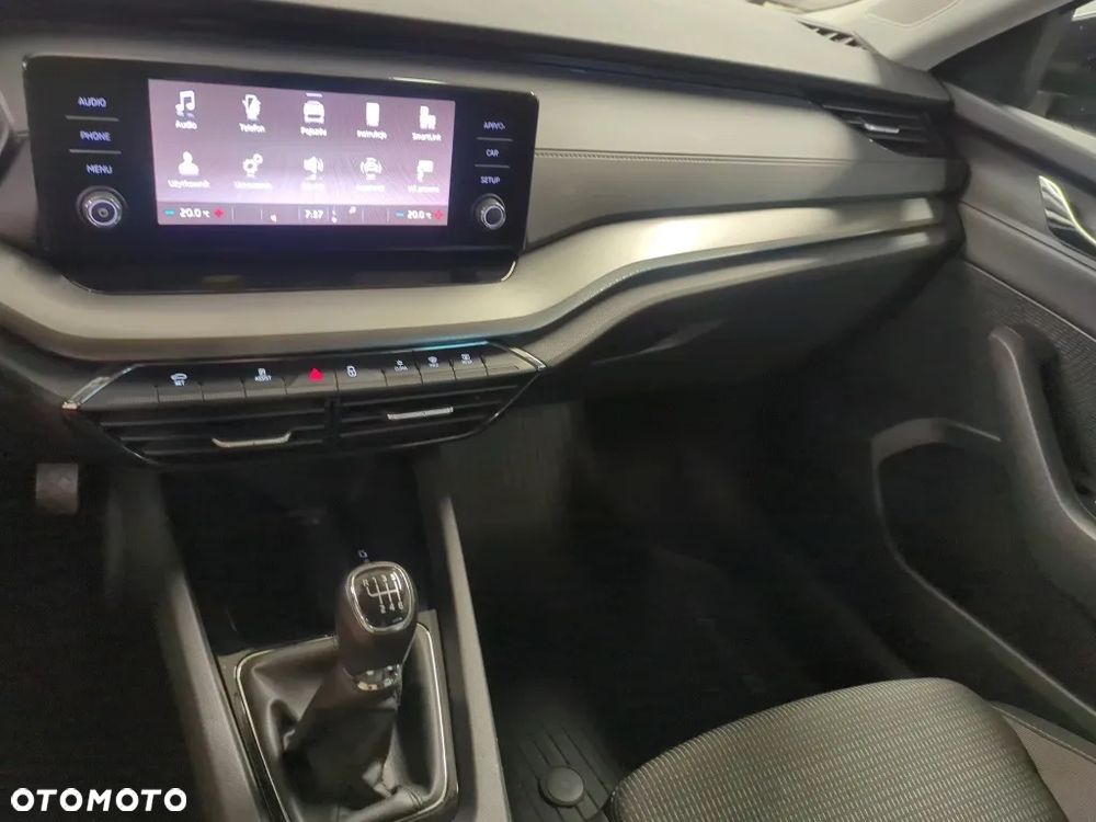 Skoda Octavia 1.5 TSI ACT Ambition - 10