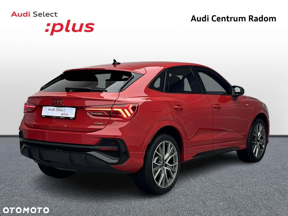 Audi Q3 Sportback - 5