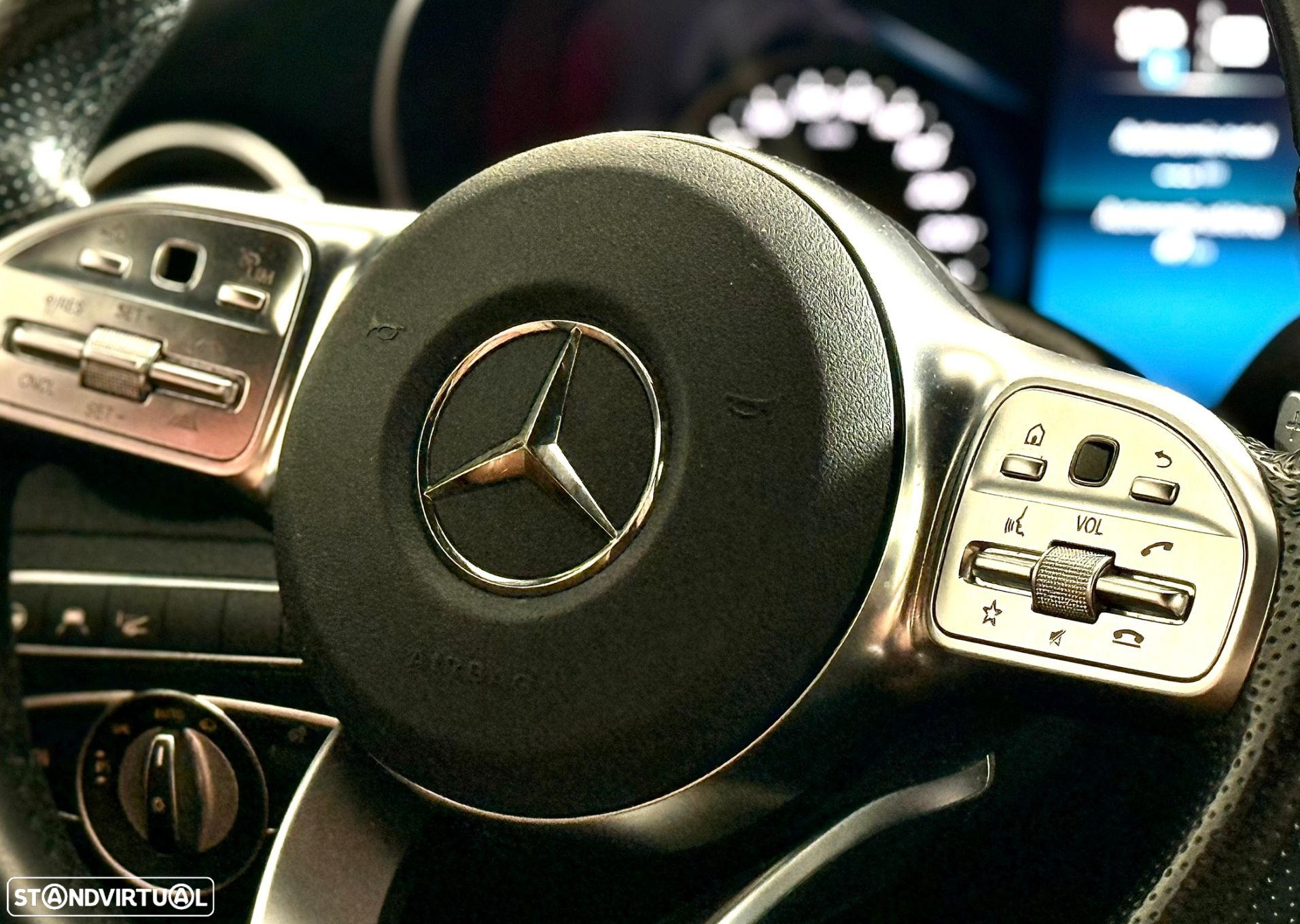Mercedes-Benz C 300 de AMG Line - 34