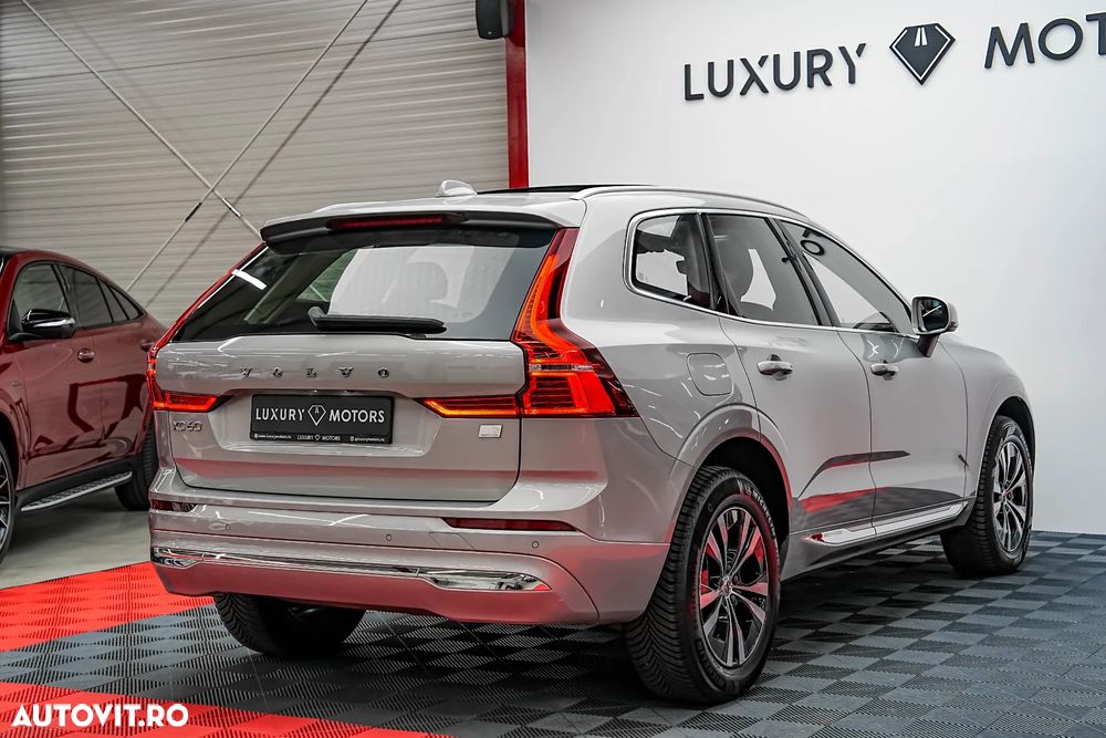 Volvo XC 60 Recharge T6 Twin Engine eAWD Inscription Expression - 11