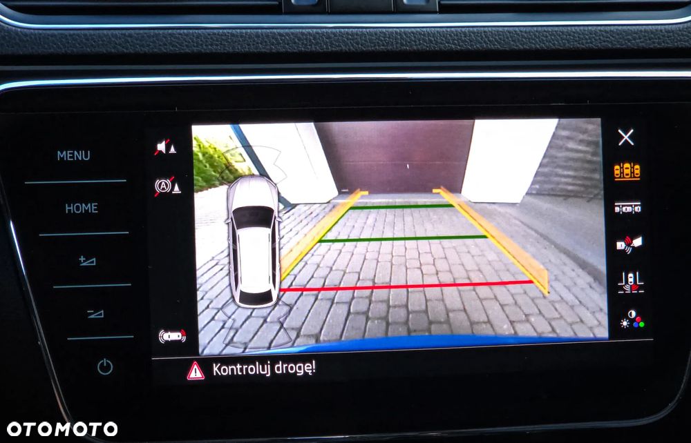 Skoda Superb 2.0 TDI SCR 4x4 Ambition DSG - 17