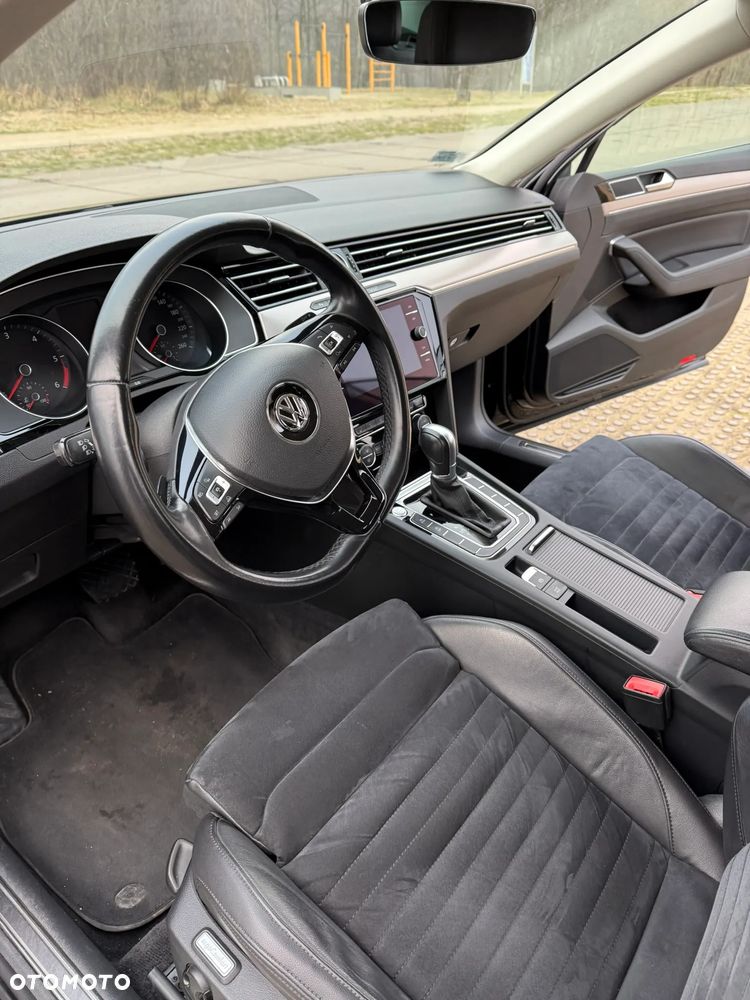 Volkswagen Passat 2.0 TDI BMT Highline DSG7 - 30