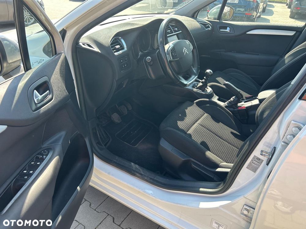 Citroën C4 1.6 HDi Exclusive - 13