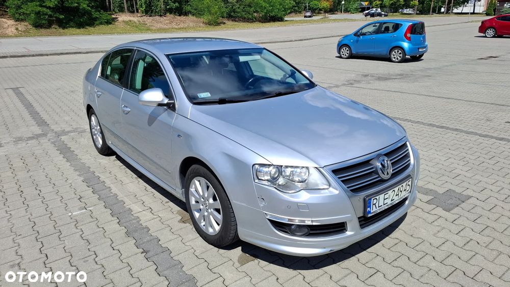 Volkswagen Passat 1.8 TSI Comfortline - 4