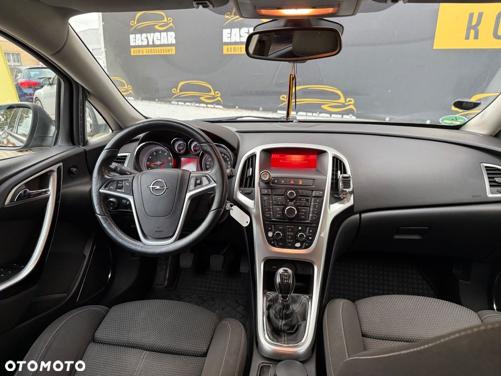 Opel Astra 1.4 Turbo Cosmo - 14