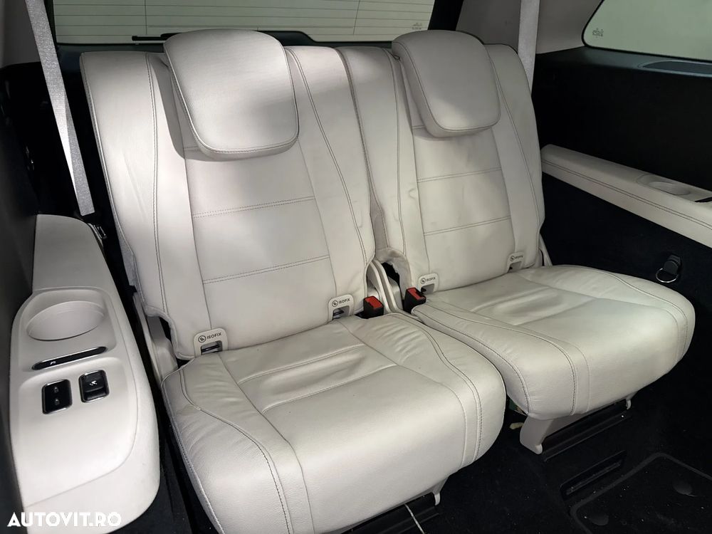 Mercedes-Benz GLS - 14