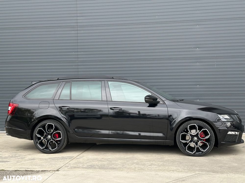 Skoda Octavia 2.0 TDI DSG 4X4 RS - 2
