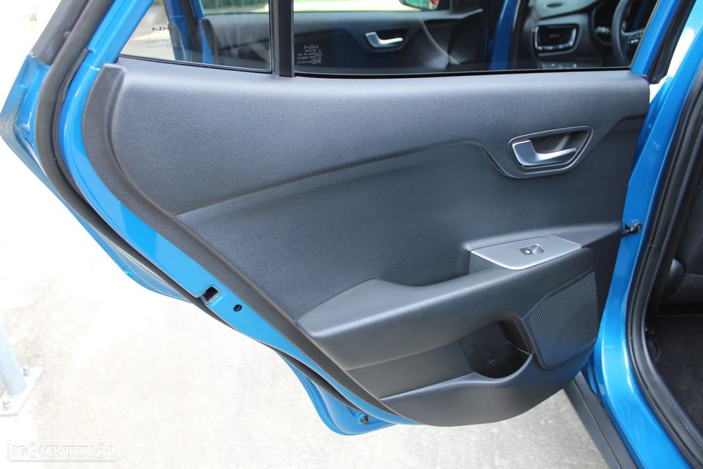 Kia Stonic 1.0 T-GDI GT Line - 50