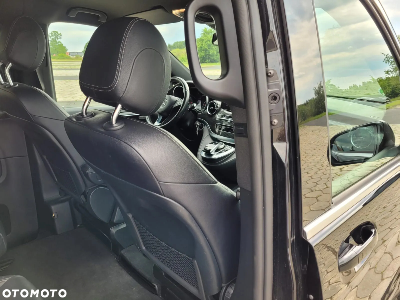 Mercedes-Benz Klasa V 250 d extralang 9G-TRONIC Edition - 24
