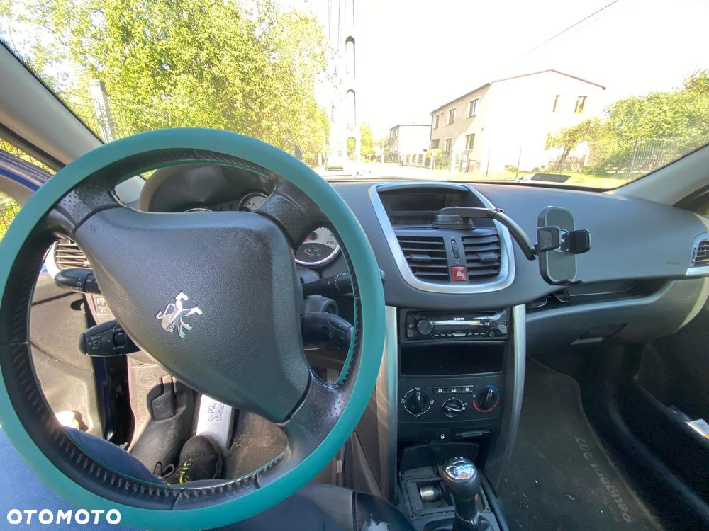 Peugeot 207 1.6 HDi - 8