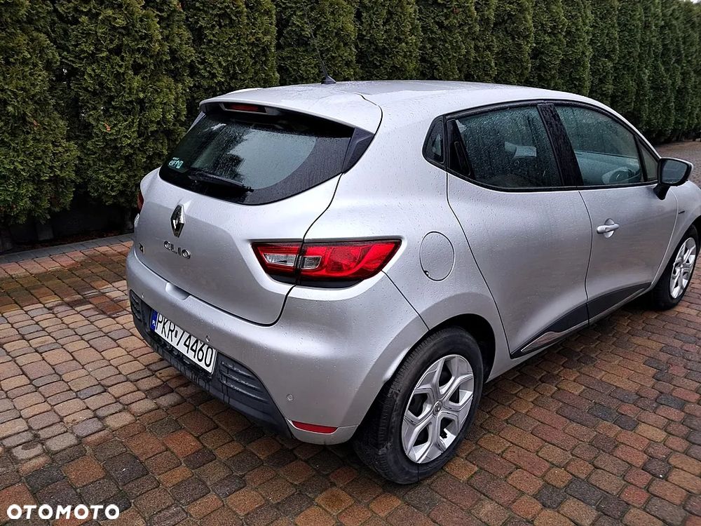 Renault Clio dCi 75 Expression - 2